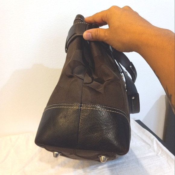 Coach satchel - Picture 7 of 16